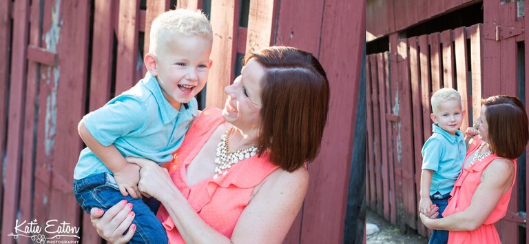 Beautiful images from a family session in Austin | Austin Family Photographer | Katie Eaton Photography-6