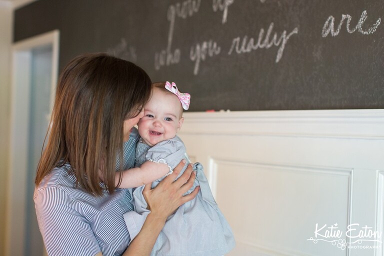 Beautiful images from a lifestyle family session | Austin Family Lifestyle Photographer | Katie Eaton Photography