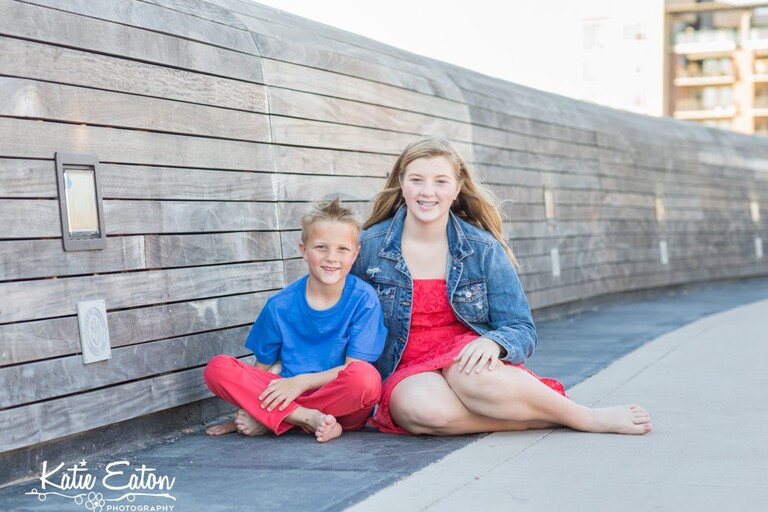 Beautiful images of a family at town lake in Austin by Katie Eaton Photography-4