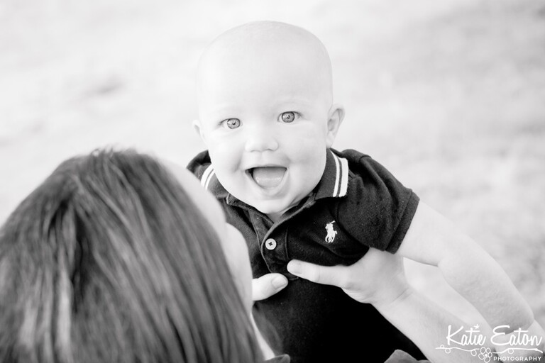 Lovely images of a family at memorial park | Austin Family Photographer | Katie Eaton Photography-8