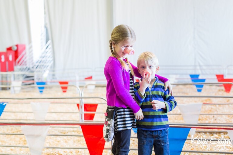 Fun images from the Austin Rodeo and Pig Races | Austin Child Photographer | Katie Eaton Photography-2