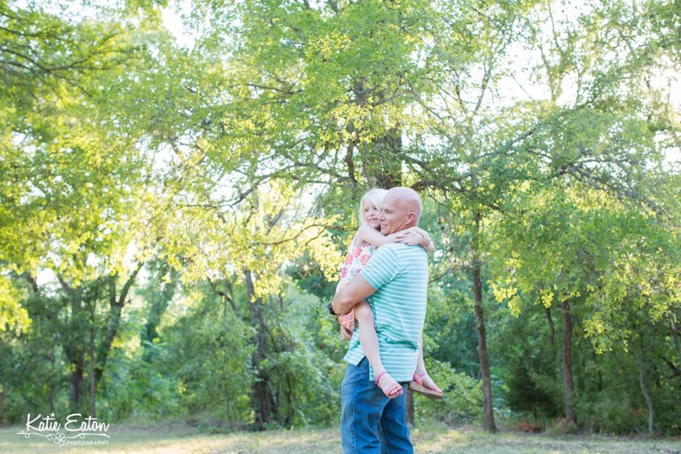 Beautiful images from a family session in Austin | Austin Family Photographer | Katie Eaton Photography-9