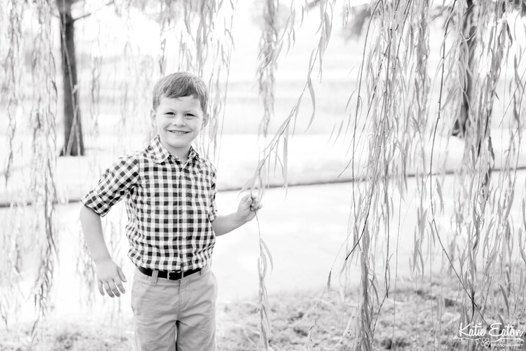 Beautiful images from a family session in  downtown Austin | Austin Family Photographer | Katie Eaton Photography-12