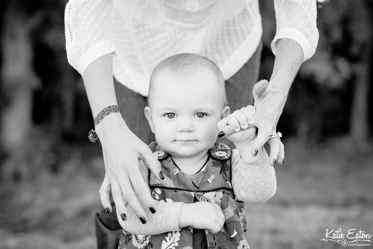 Beautiful images from a family session in Austin | Austin Family Photographer | Katie Eaton Photography-14