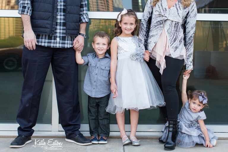 Beautiful images from a family session in downtown Austin | Austin Family Photographer | Katie Eaton Photography-9