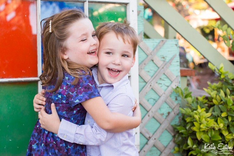 Fun colorful images from a family session in Austin | Austin Family Photographer | Katie Eaton Photography-22