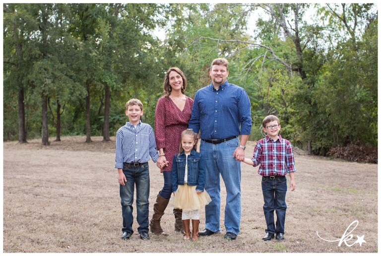 Beautiful images from a family session in Austin | Austin Family Photographer | Katie Starr Photography-1