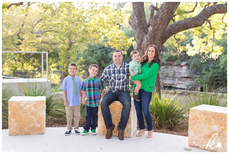 Beautiful images from a family session in Austin | Austin Family Photographer | Katie Starr Photography-16