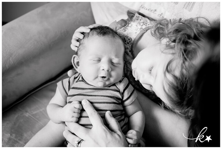 Beautiful images from a lifestyle newborn session in Austin | Austin Family Photographer | Katie Starr Photography-6