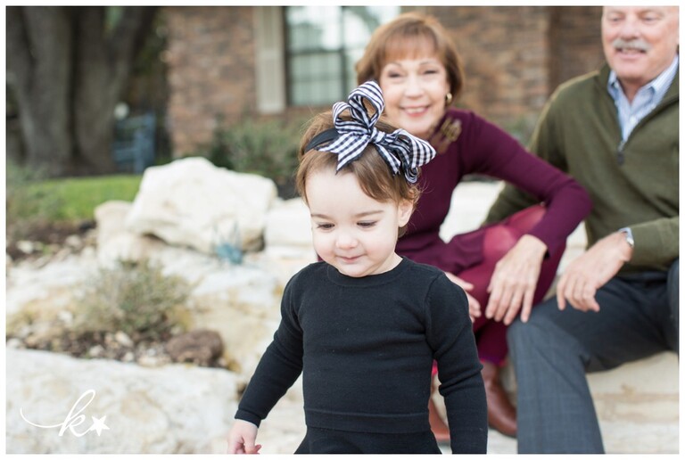 Beautiful images from a family photo session in Austin | Austin Family Photographer | Katie Starr Photography-6