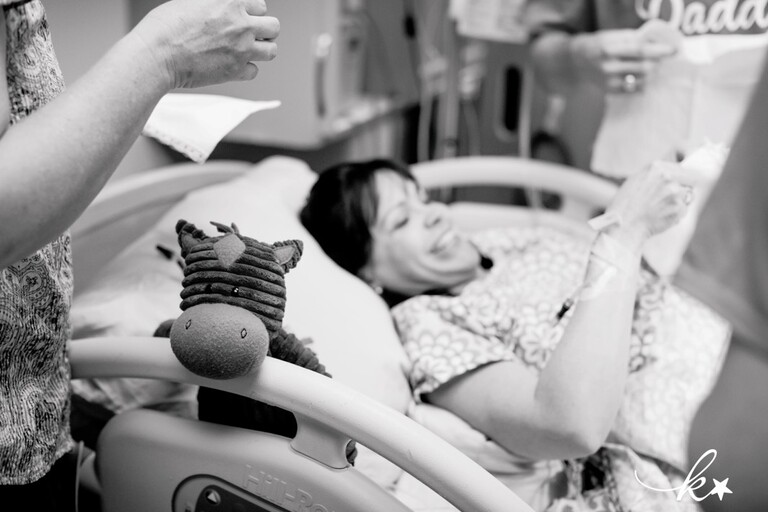 Beautiful images from a hospital birth by Katie Starr Photography -3