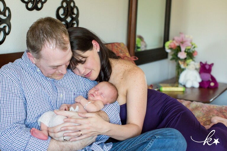 Beautiful images from a lifestyle newborn session in Austin by Katie Starr Photography -14