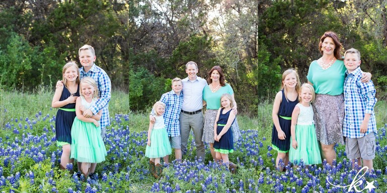 Beautiful images from bluebonnet mini sessions in Austin by Katie Starr Photography-5