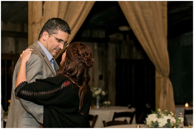 Beautiful images from a wedding in Austin, Texas | Austin Family Photographer | Katie Starr Photography-3.jpg