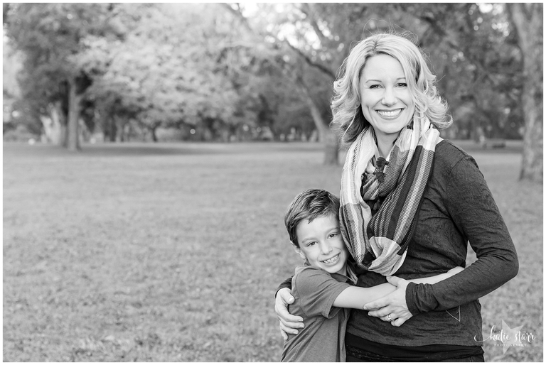 Beautiful images from a family photo session in Austin