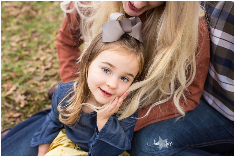Image of a family. Katie Starr Photography. Best Georgetown Texas Photographer