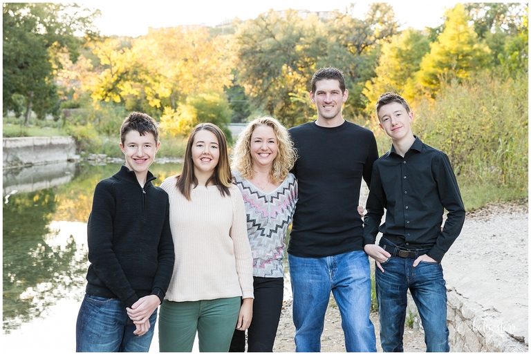 Image of a family. Katie Starr Photography. Best Georgetown Texas Photographer